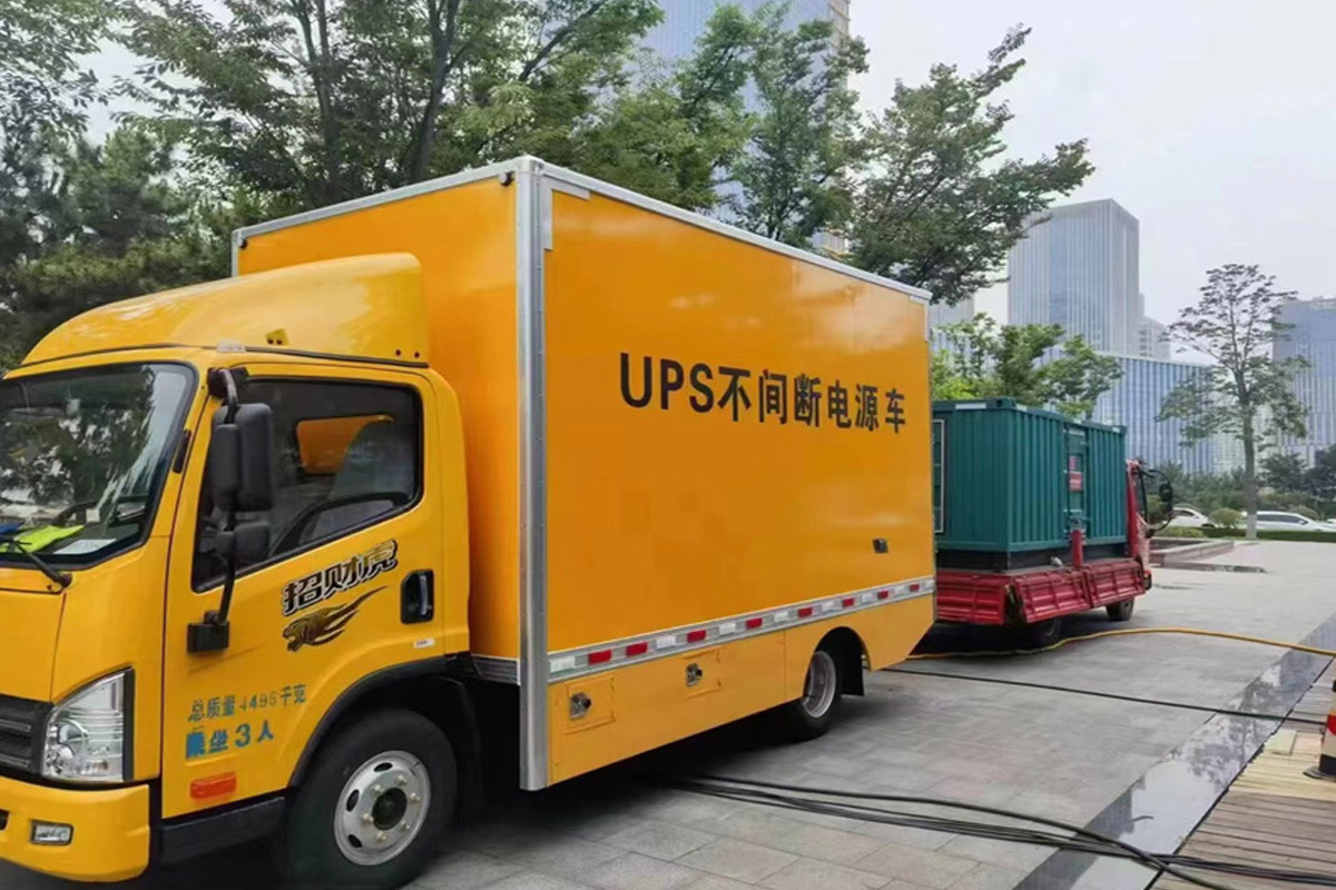 宝兴发电机租赁施工现场